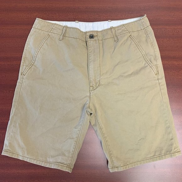 Levi's Other - Mens Levi's Tan Shorts